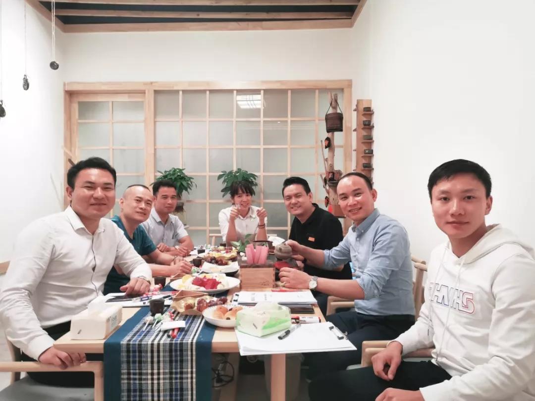 工程、材料中心管理層“裸心會”丨茶短情長，一場來自心靈的對話！