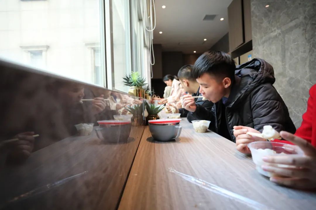 冬至丨溫暖如約而至，平安順遂！